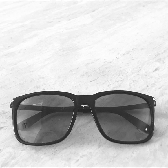 Gucci Tinted Sunglasses - Picture 9 of 10